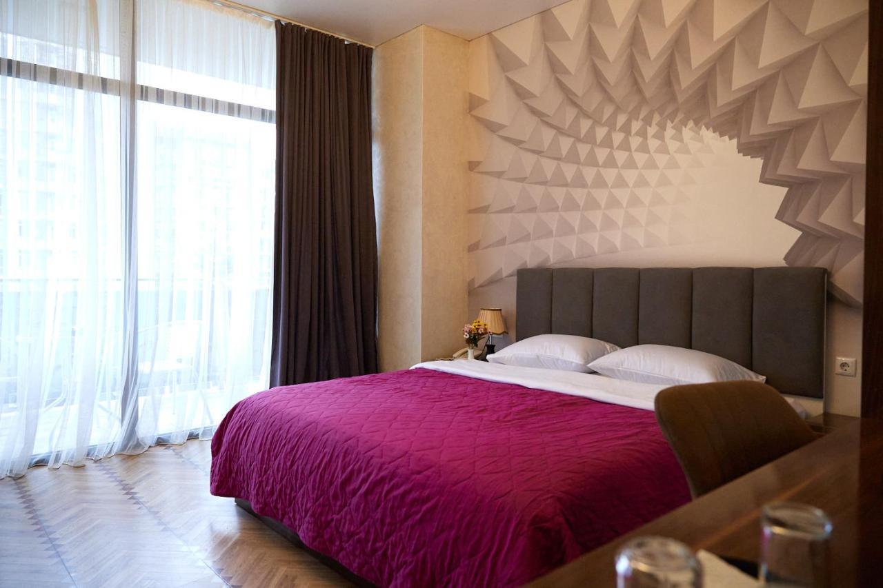 Hotel Lord باتومي المظهر الخارجي الصورة