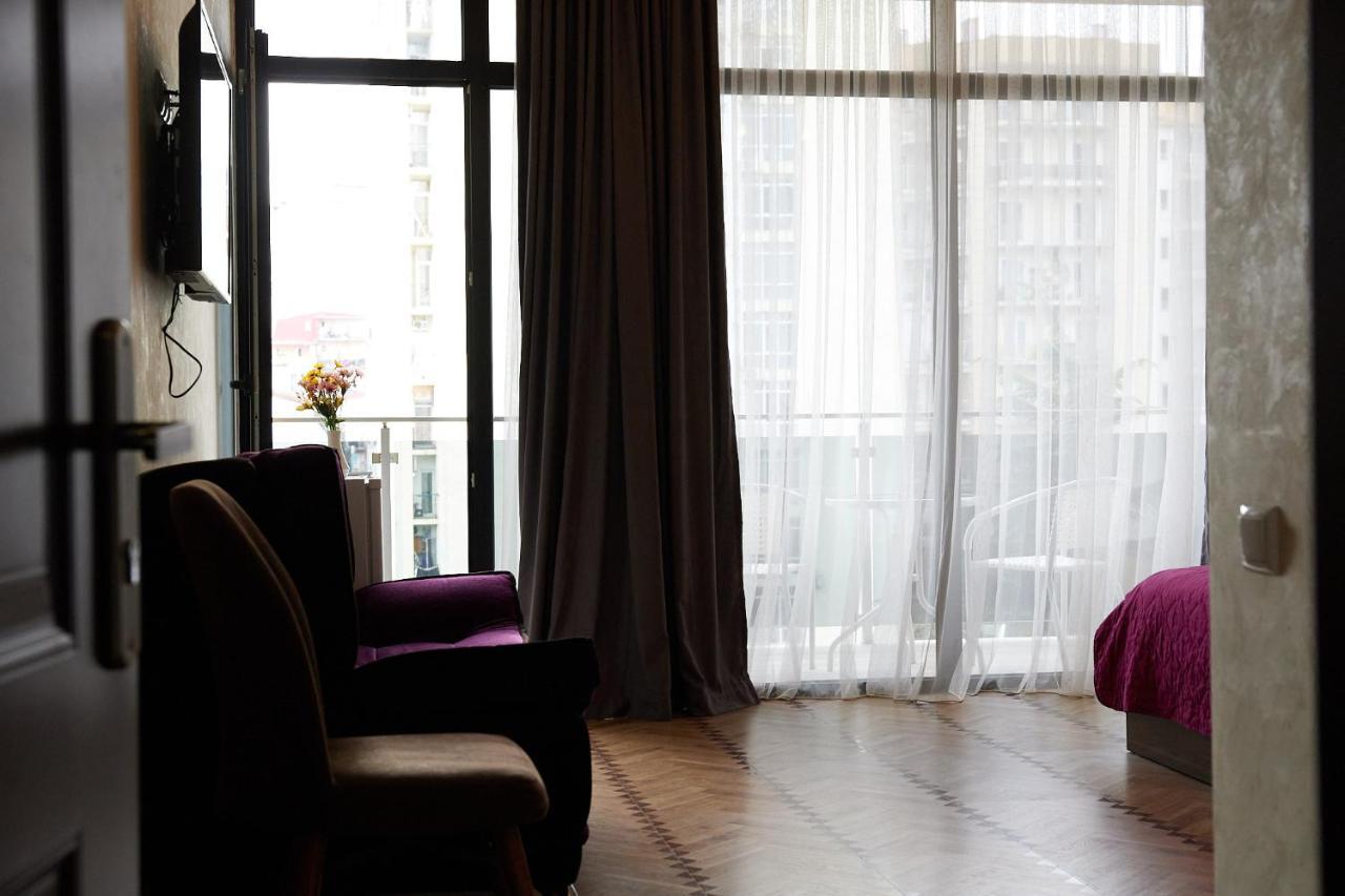 Hotel Lord باتومي المظهر الخارجي الصورة